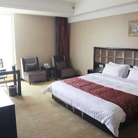 Weishi International Hotel Qingzhou Exterior photo